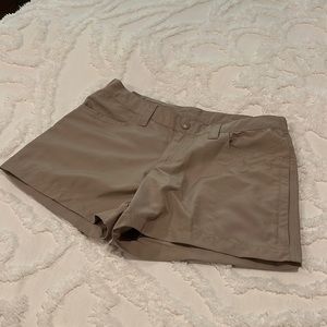 Field & Stream Dri fit Khaki Shorts